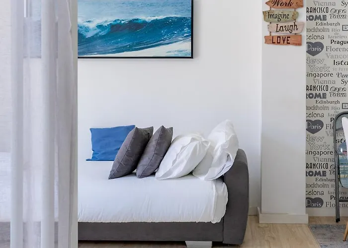 Happy's Апартаменты *